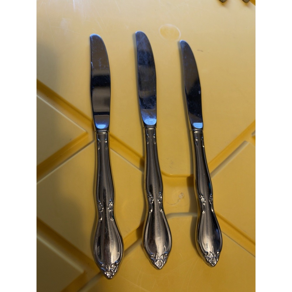 Oneida Chatelaine Set of 3 Dinner Knives Community Stainless Flatware